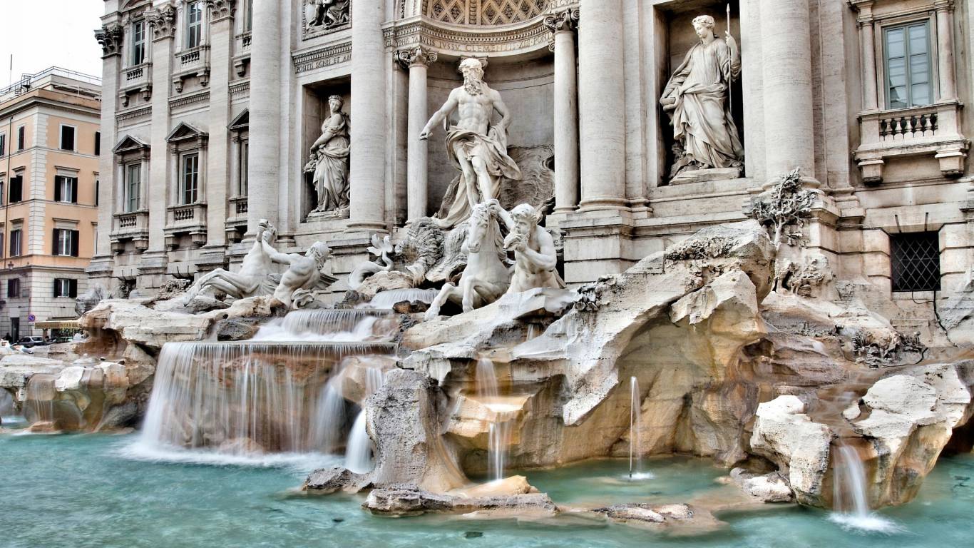 Hotel-Riviera-Airport-Fiumicino-Rome-2022-Trevi-fountain