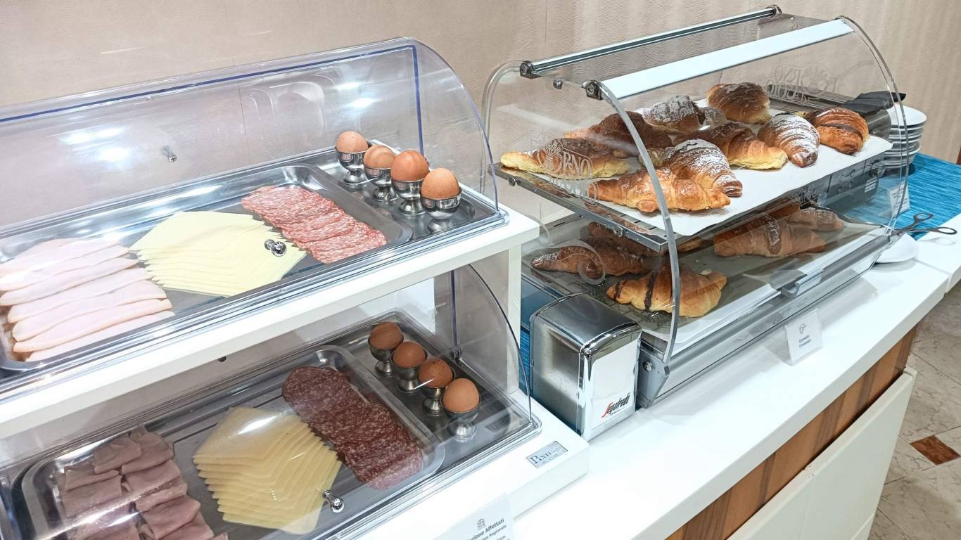 Hotel-Riviera-Fiumicino-Roma-Foto-2025-Sala-Colazione-4